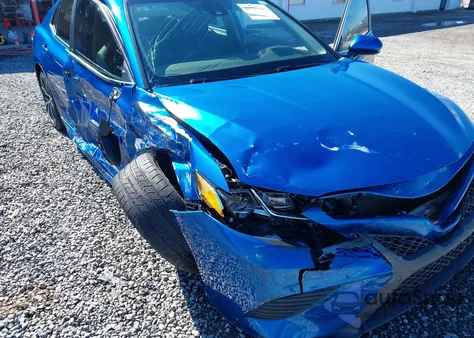 2020 Toyota Camry Se from USA, damaged, VIN 4T1G11AK2LU372501